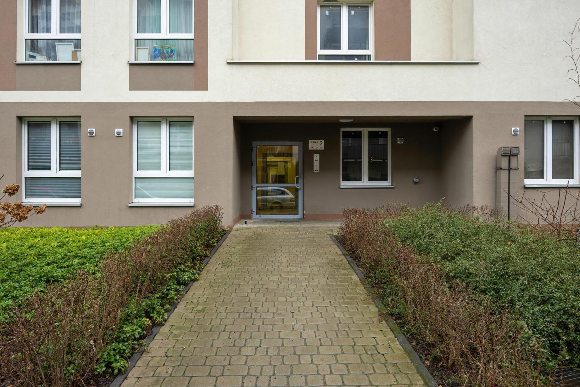 Apartment Rakowska Warsaw Wlochy By Noclegi Renters Varsóvia Exterior foto